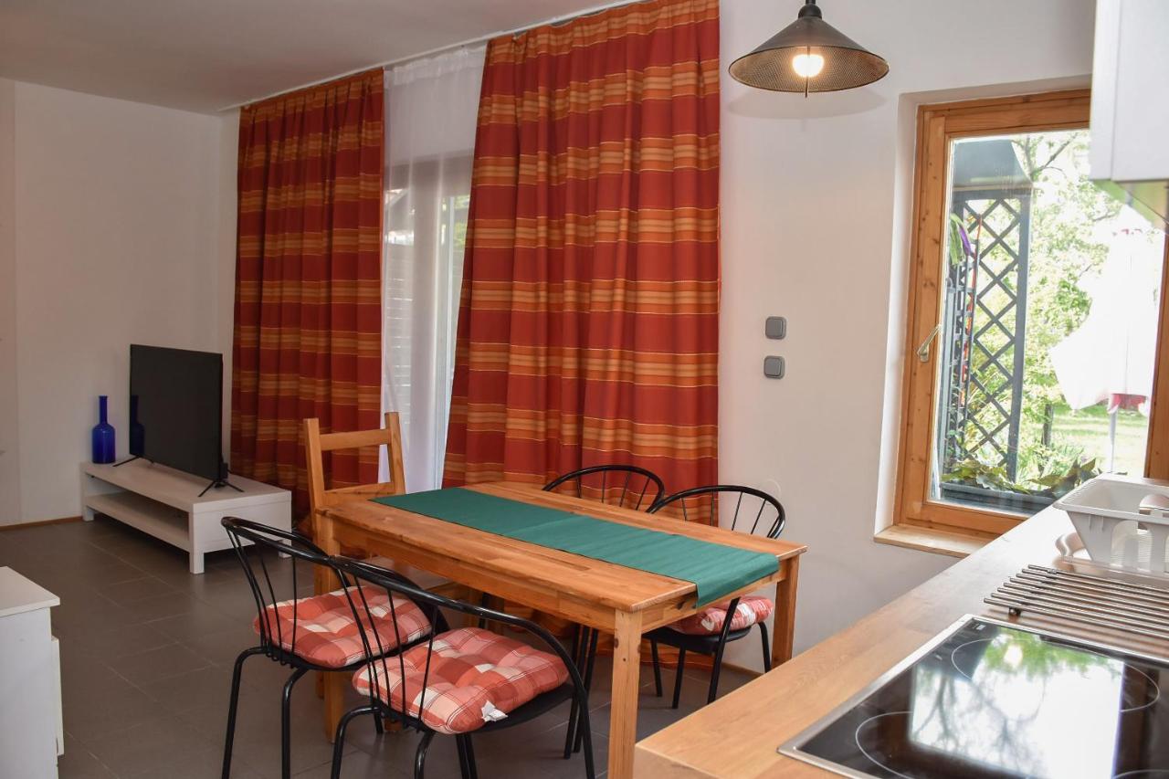 Lenart House 2 Villa Сиофок Екстериор снимка